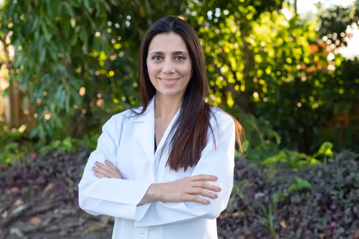 Dr. Fabrianne Cohen